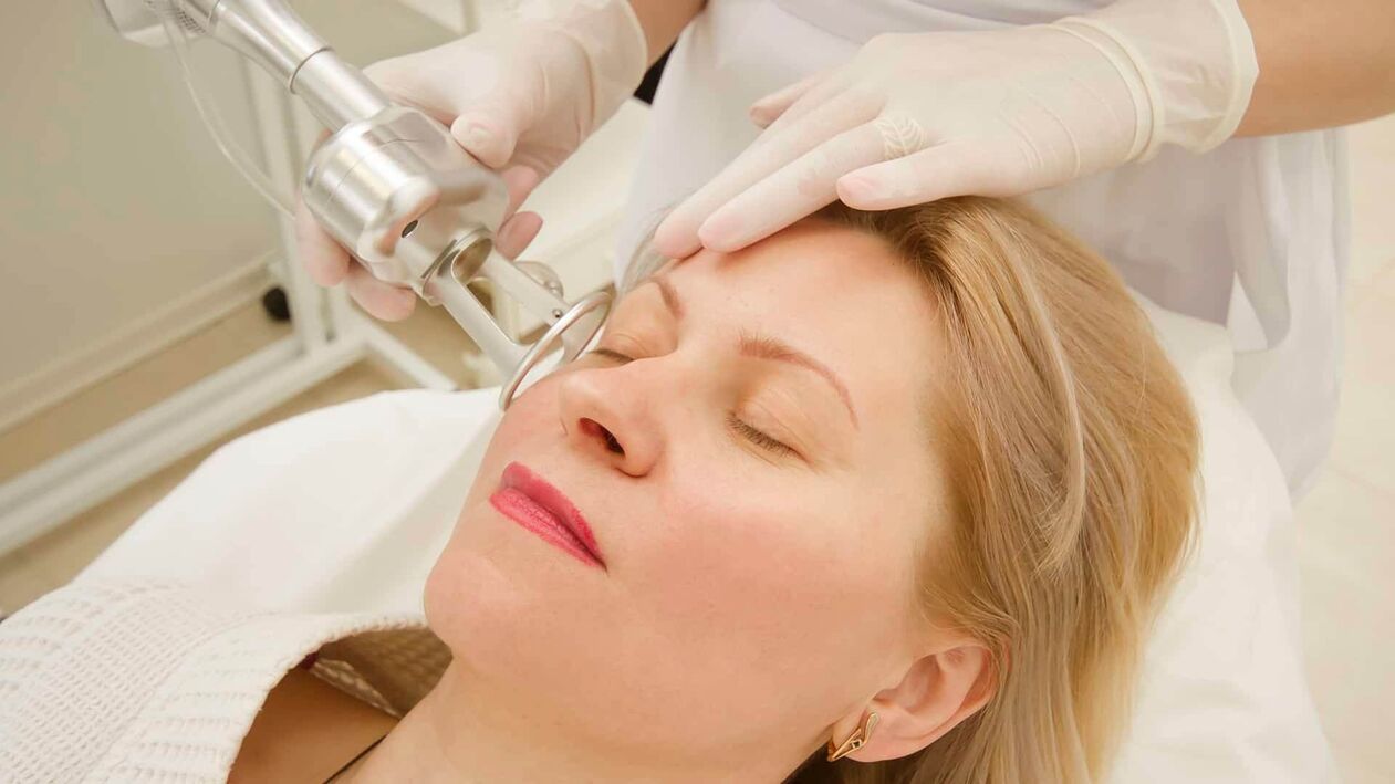 Laser treatment for facial skin rejuvenation